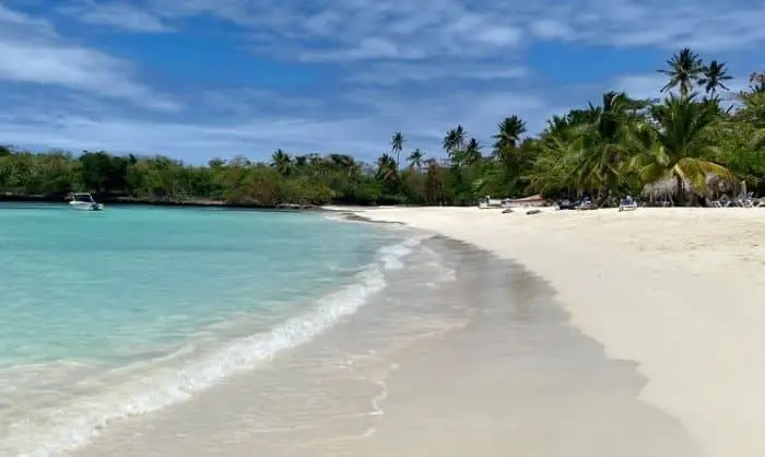 playita_galeras_brach_dominican_republic